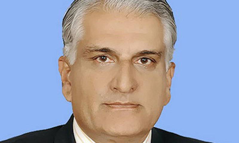 Zahid Hamid Khan tenders resignation