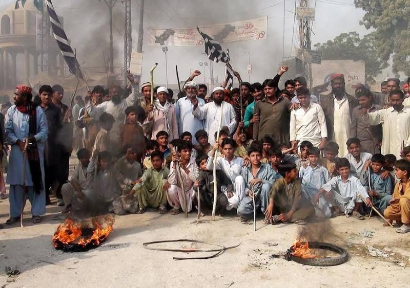 Blackwater behind terrorism in Pakistan: Maulana Fazl