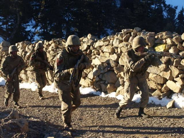 Key commander killed by security forces