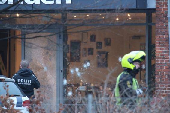One dead in attack targeting Copenhagen meeting on blasphemy 