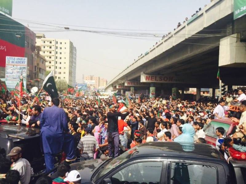 Imran Khan promises to build a new Karachi