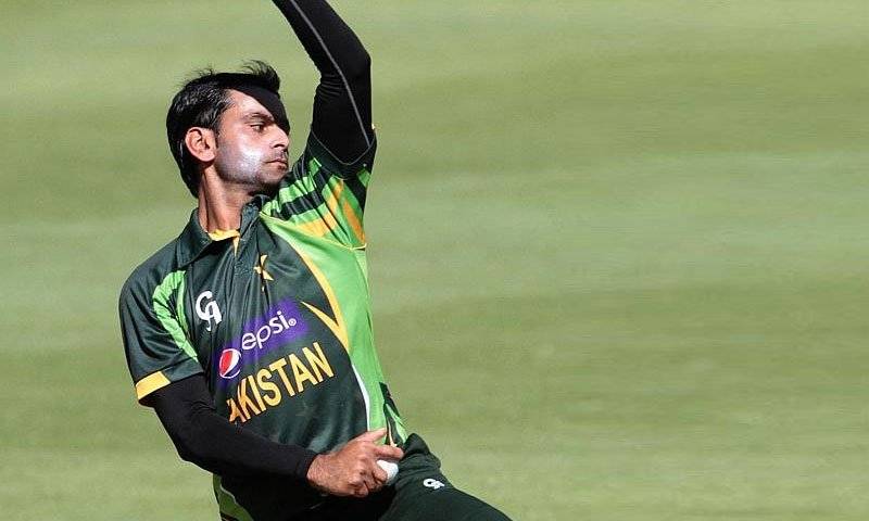 Muhammad Hafeez passes the bowling action test