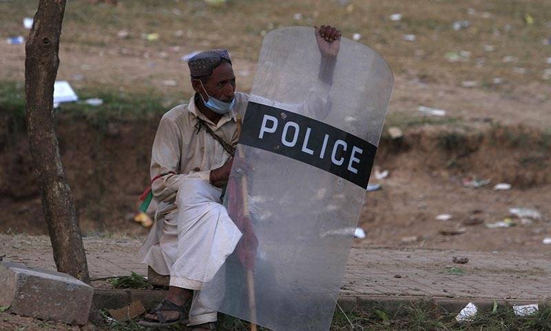 Behave well on duty, Islamabad SSP tells policemen