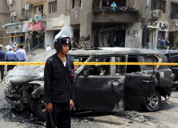 Egypt's top public prosecutor killed in car bomb attack