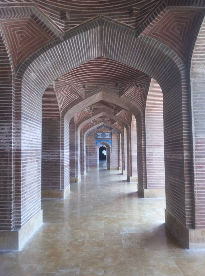 Shahjahan Mosque - Rich in culture and history