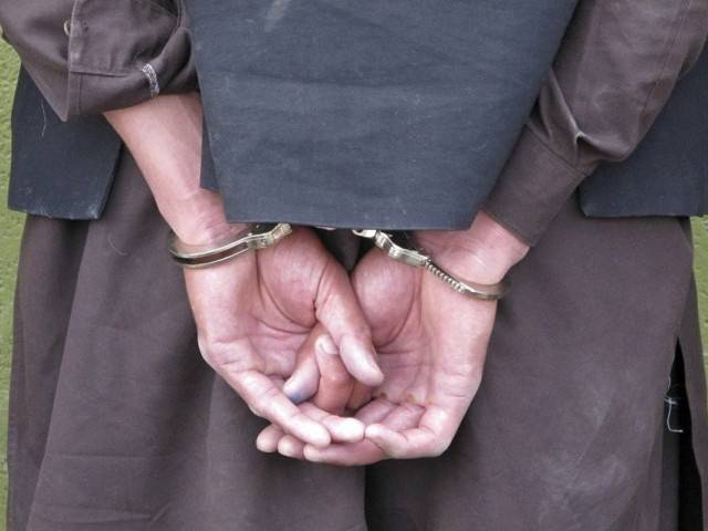 29 suspects, 1 terrorist arrested in Peshawar 