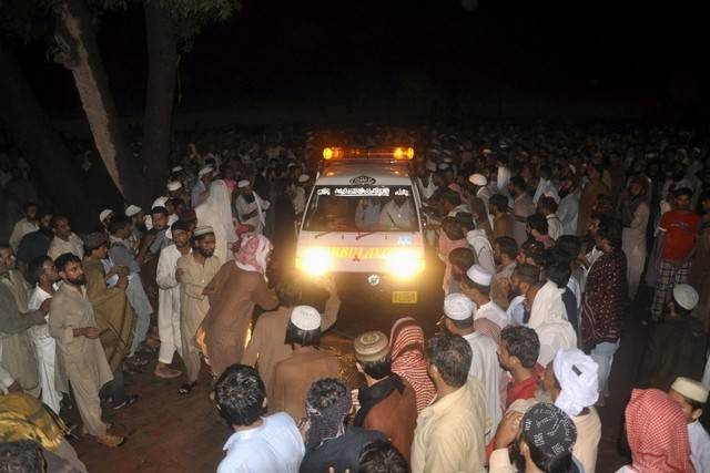 Protests erupt at Malik Ishaq's funeral