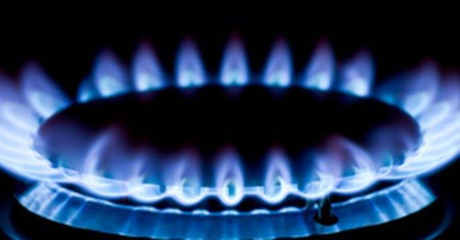 Uninterrupted gas supplied to domestic consumers: Shahid Khaqan told NA 