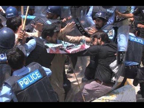 Police baton charged doctors in Islamabad