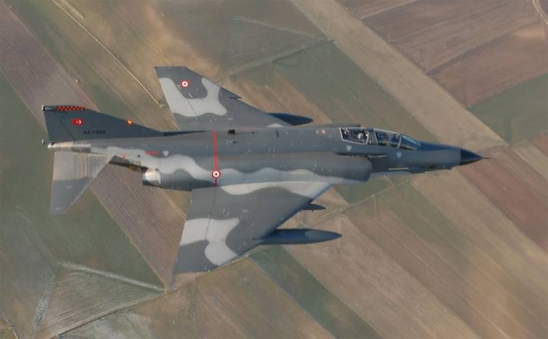 Turkey interjects Russian jet for violating airspace
