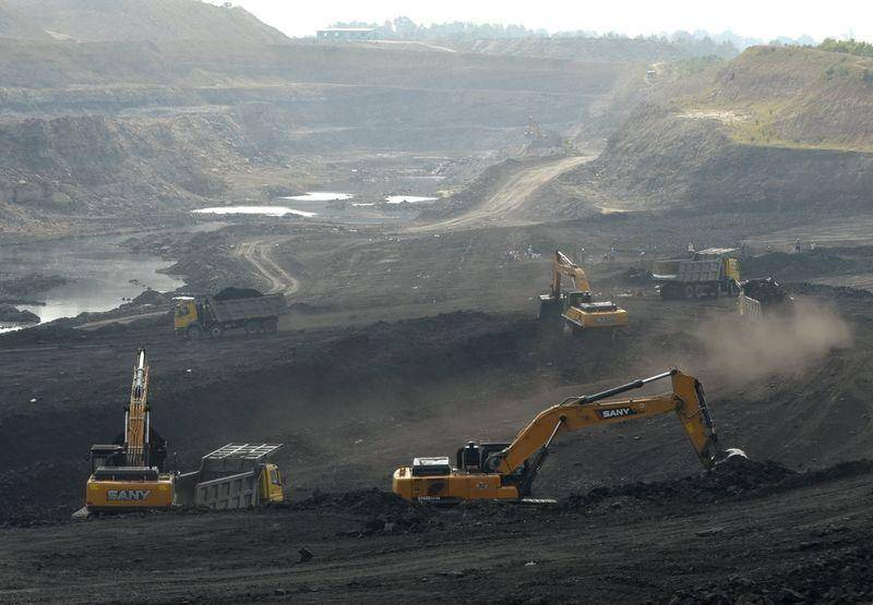 India opening coal mine as emissions blow east
