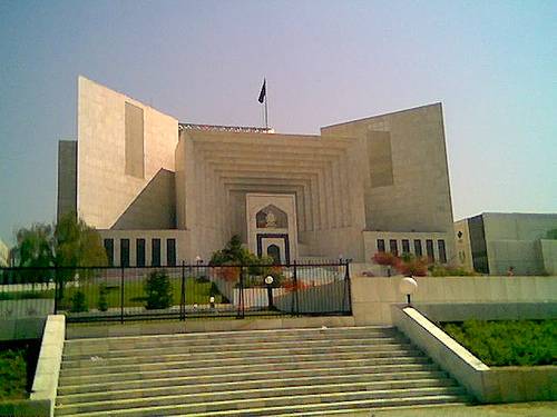 SC dismisses contempt of court notice against IG Sindh
