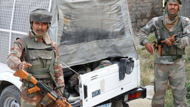 Indian troops kill 14 in Kashmir