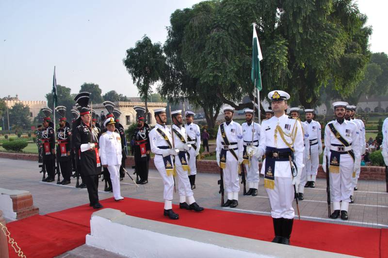 Pakistan Navy assumes guards duty at Mausoleum of Allama Iqbal