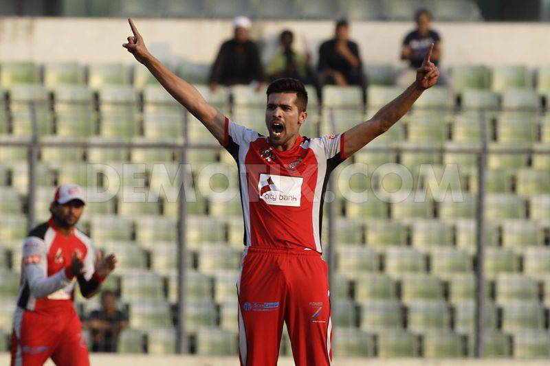 After five difficult years, Mohammad Amir is back with a bang. And Pakistan needs him 