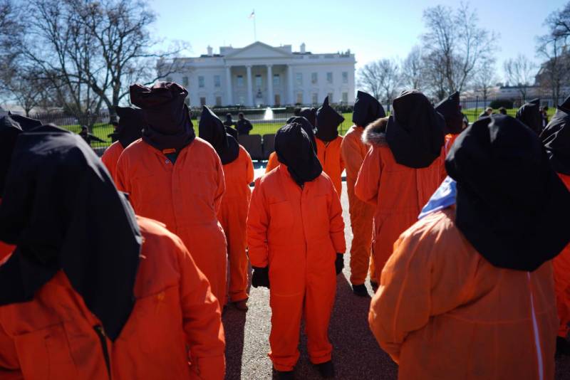 Obama says he 'will close Guantanamo Bay before he leaves office' 