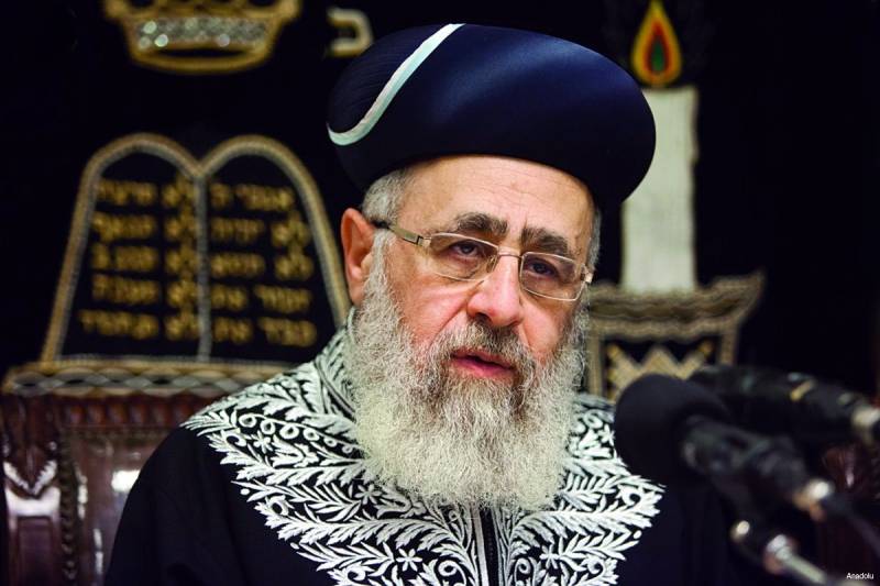 Israeli chief rabbi permits killing of Palestinians carrying knives