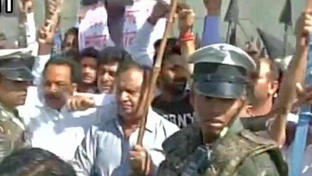 Protests erupt as Pak team heads to Pathankot in bullet-proof SUVs