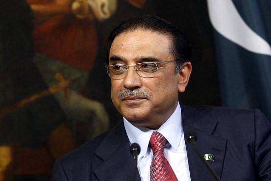 Zardari cautions against shifting of power away from people 