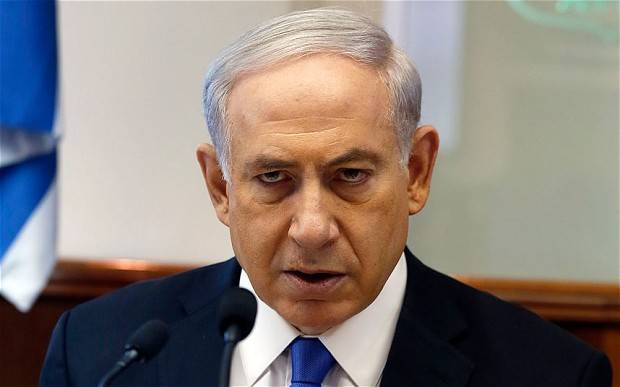 After 10 years in power, Israel's Netanyahu keeps rivals at arm's length