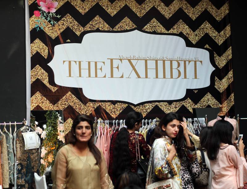 Fashion ‘The exhibit’ by Alyzeh & Sania 
