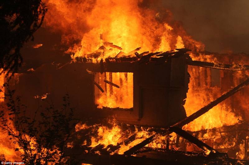 Five children and a woman burnt alive in Muzaffargarh house inferno