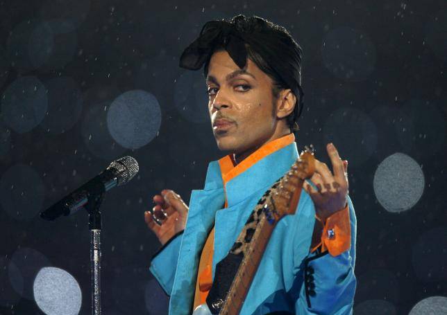 Prince estate lawyers may get blood sample for possible paternity claims