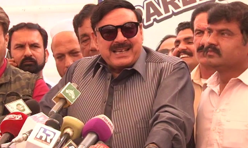 Only army chief, chief justice of Pakistan can save democracy: Sheikh Rashid 