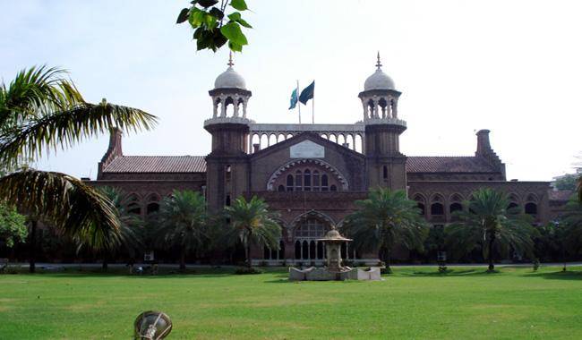 LHC admits PTI's plea seeking disqualification of PM Nawaz Sharif