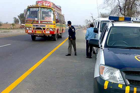 Two dead, nine hurt in collision of passenger buses in Khairpur