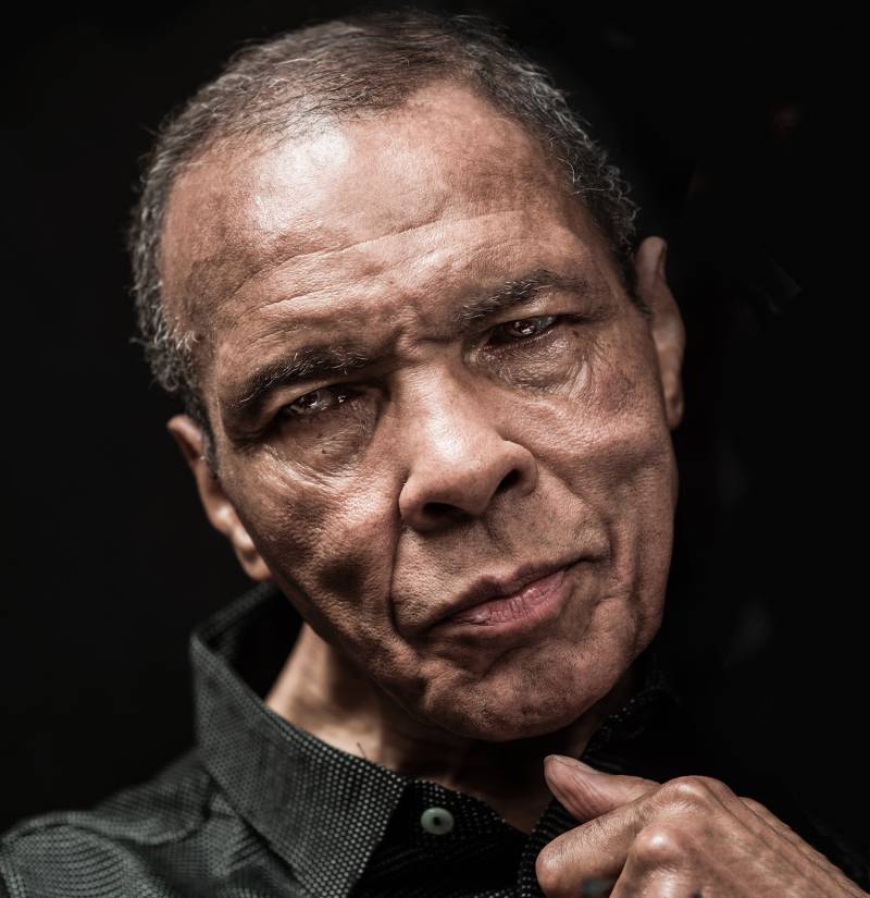 Muhammad Ali’s final photo shoot captured a spark that still lingered