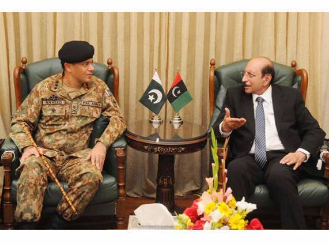 Sindh CM, Corps Commander Karachi discuss law and order
