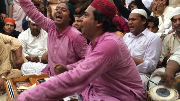 New stars emerge in Qawwali music dynasty in Pakistan