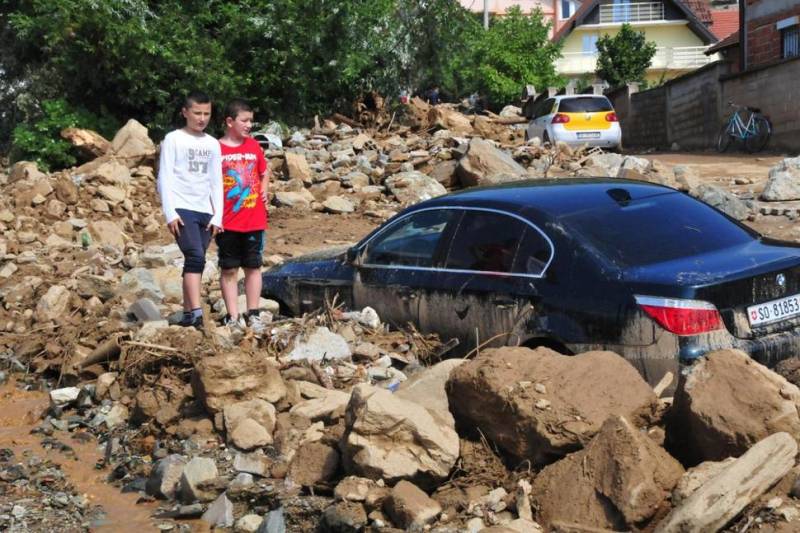 At least 15 dead, six missing in Macedonian flash floods: police