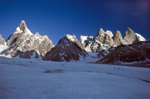 Search for missing US climbers in Pakistan called off