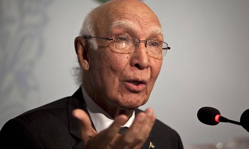  Uri attack: Sartaj says Indian accusations 'blatant attempt to divert world attention from Kashmir'