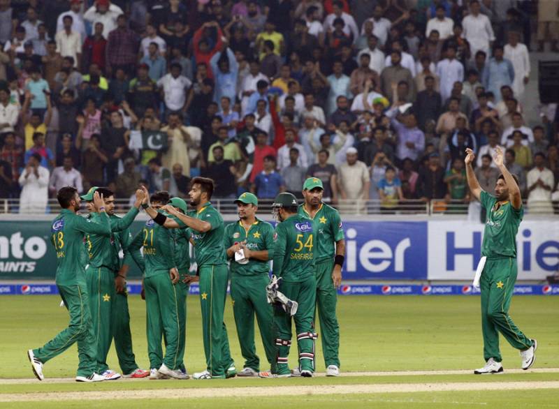 1st T20: Imad takes 5-for as Pakistan thump WI by 9 wickets
