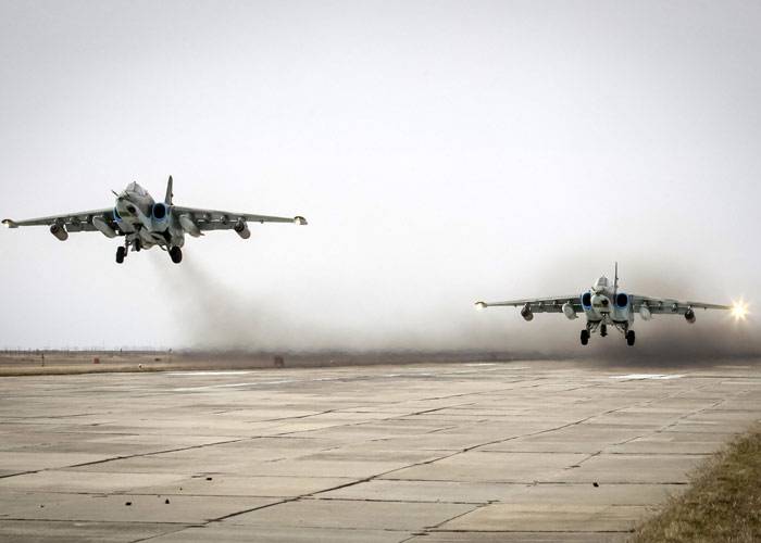 Russia said to send more warplanes to Syria, diplomacy 'on life support'