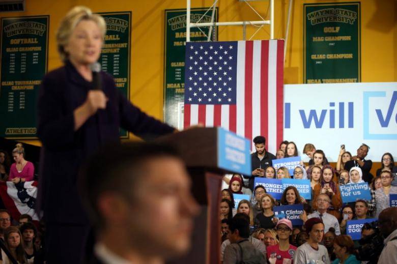 A new worry for Clinton: Trump's struggles may depress Democratic voter turnout