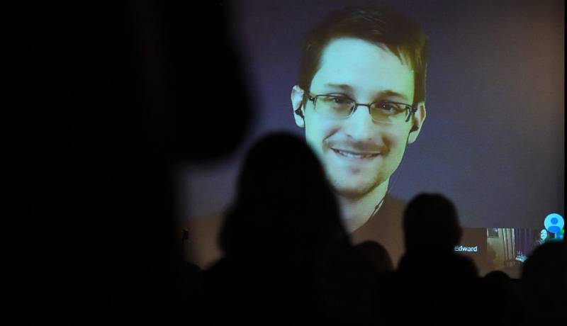 Snowden urges action not 'fear' of Trump