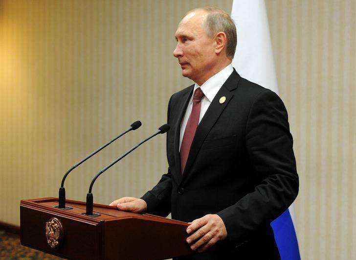 Kremlin says Putin's meeting with oil firms postponed