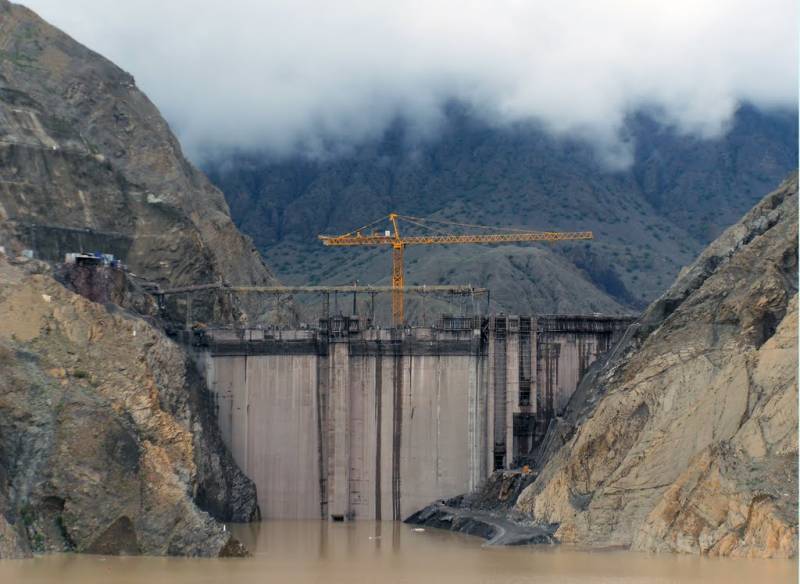 Govt working on plan to construct new dams in country