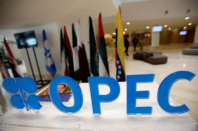 OPEC to meet non-OPEC producers on Dec 10 in Moscow