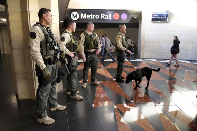 Los Angeles metro bomb threat sparks increased security