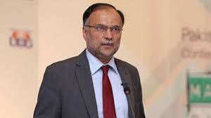 Government fully committed to turn around economy: Ahsan Iqbal