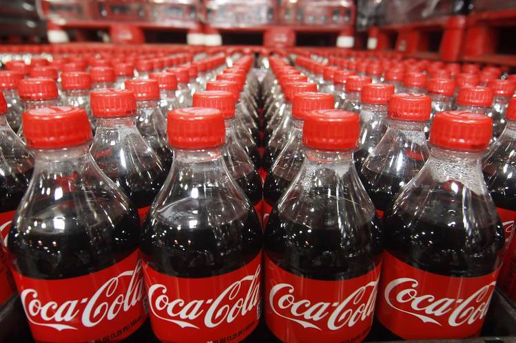 Coca-Cola says CEO Muhtar Kent to step down in May