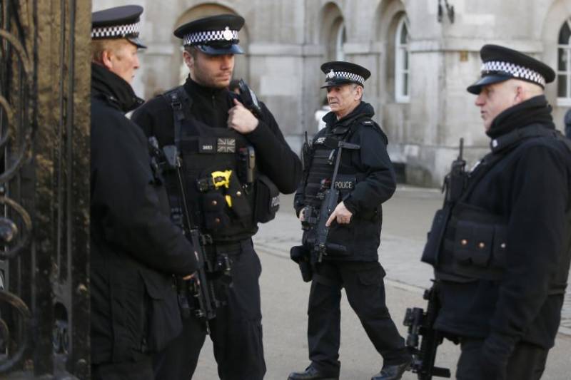 British police say six arrested in anti-terrorism raids