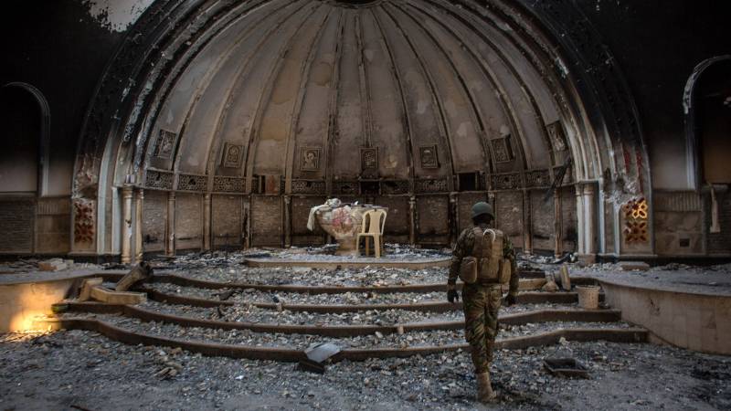 Iraqi Christians confront painful memories in town's clean-up