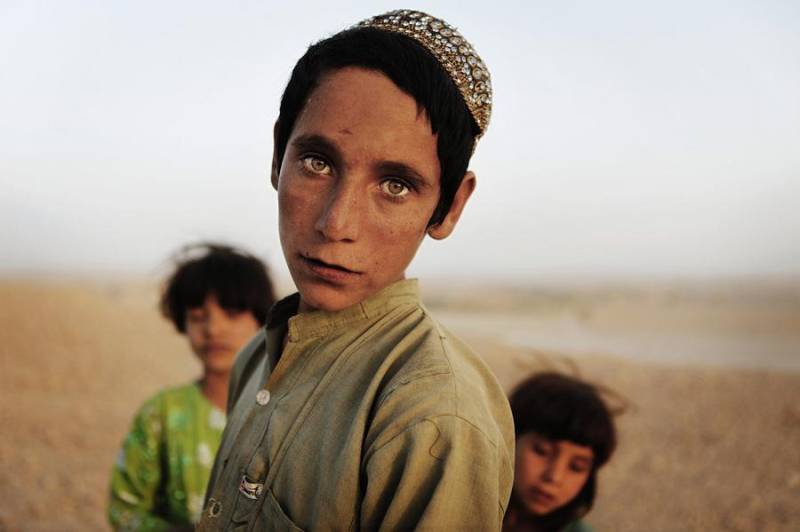 Afghan kids out of school risk early marriage, child labor