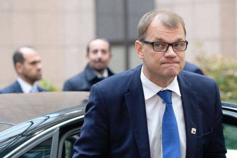 Two journalists quit Finnish broadcaster in row over coverage of PM